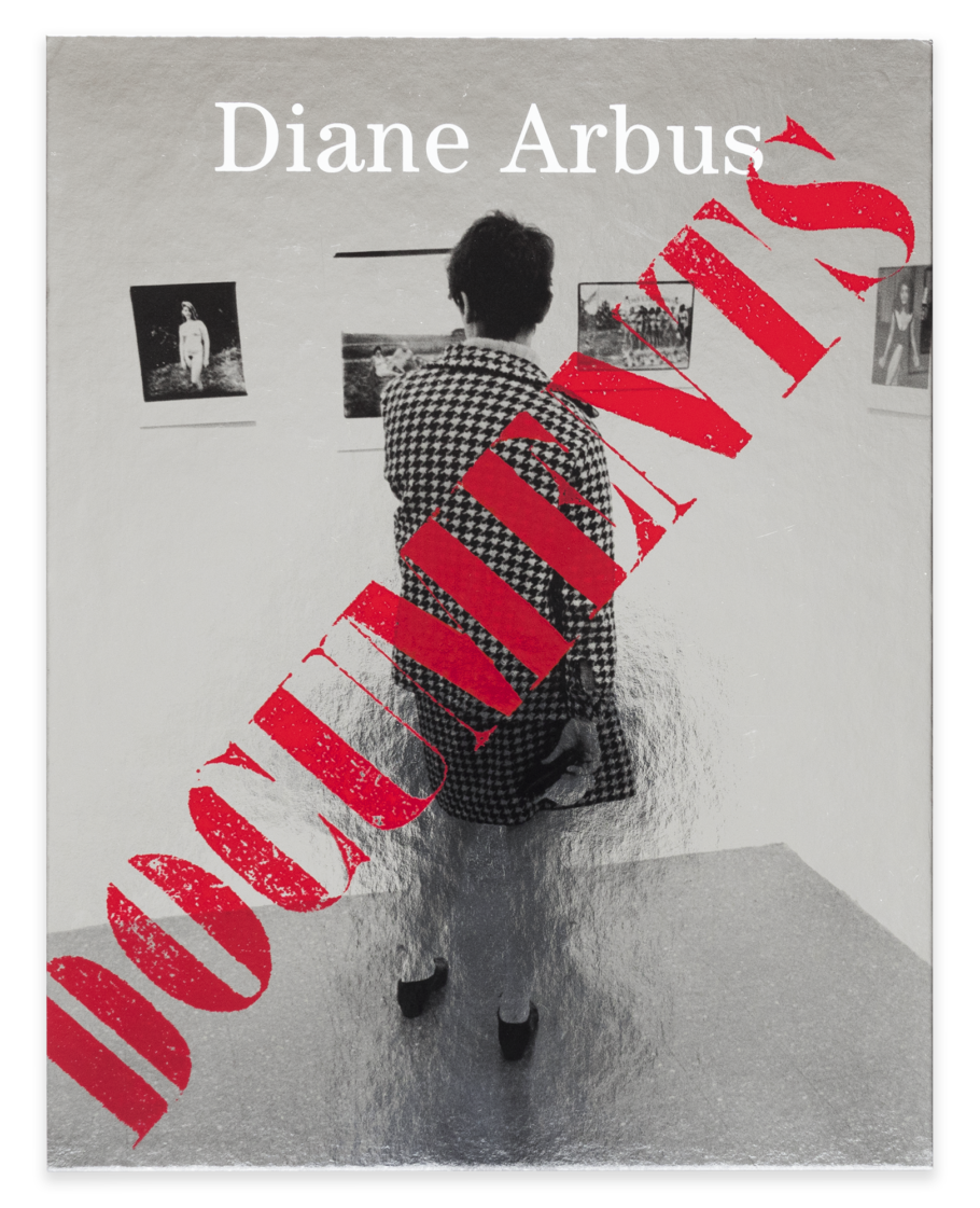 アート・デザイン・音楽 Diane Arbus: Documents 5ed788c7-3bcd-4628-977c-